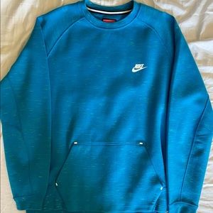 Nike Tech Fleece Sweater Size Large